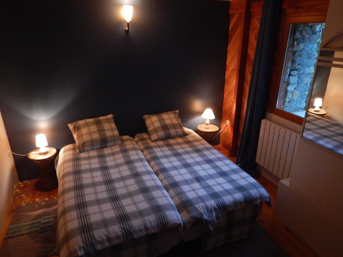 Danse L'Ombre Curel (Alpes-de-Haute-Provence) Room photo